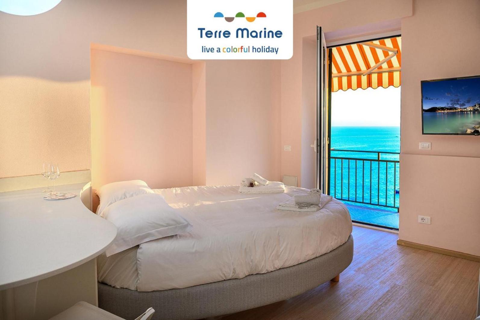 Sea-Cret, Terremarine Apartment มานารอลา ภายนอก รูปภาพ